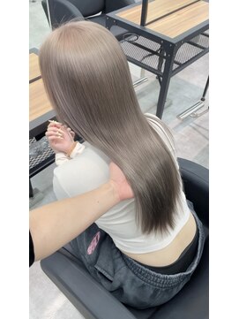 リンドトウキョウ(LINDO TOKYO) グレージュ/大阪/心斎橋/ハイトーン/ブリーチ