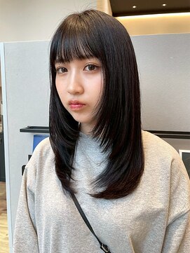 ナチュラルレイヤーカット/顔まわりカット/セミロング