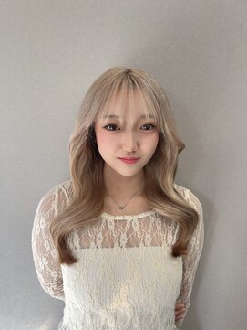 エミーバイモアムー(Emmie byMoremuu) 【MEI】ホワイトベージュ