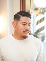 バーバーショップ ダリー(BARBERSHOP DALIE)&nbsp;メンズツーブロックコームオーバースーツスタイル
