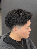 グリードヘアー(greed hair)&nbsp;ツーブロック刈り上げアップバングショート