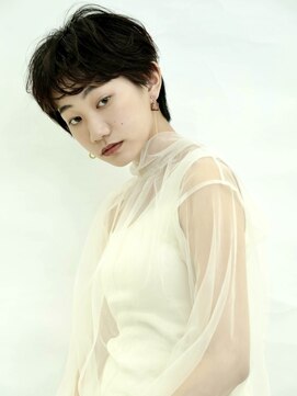 ブティック(boutique) 黒髪マニッシュショート