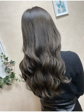 レアナ バイ ニーナ(Leana by NINA) #プルエクステ