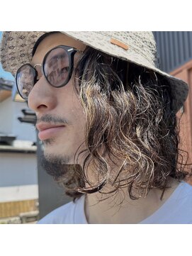 ヴァノンリー(Vanon Lee) 【Vanon Lee 】無造作パーマ×ハイライト