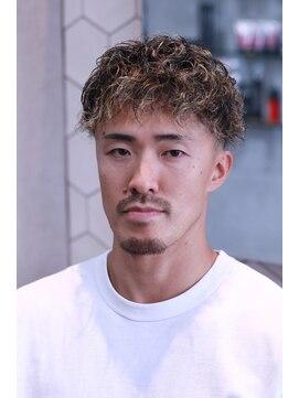 タフ バーバーショップ(TOUGH BARBER SHOP) スパイラルパーマ