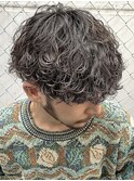 波巻きスパイラルパーマツーブロックメンズマッシュ栄