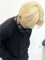 ココ 原宿(KOKO)&nbsp;黒髪小顔クラゲヘアーオリーブグレーココアベージュセンター