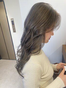 フィエルウメダ(Fier umeda) 梅田駅/グレージュカラー×ローライト×レイヤースタイル◎