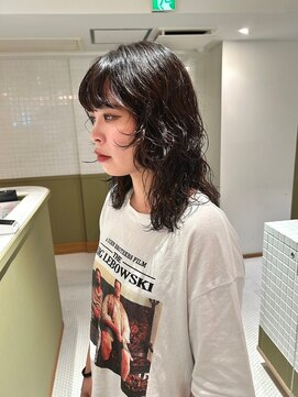 エミィ(emme) うる艶パーマ20代30代髪質改善ハイライトブリーチカット立川