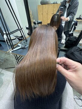 ラヴィエ(RAVIE) 【半田・髪質改善】縮毛矯正/トリートメント/マンツーマン