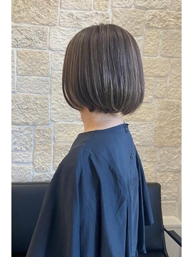 ヴァン カウンシル 川口店(VAN COUNCIL) 白髪ぼかしハイライト×ボブ【東川口美容室】