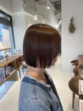 リル 茅ヶ崎(Liru:) イメチェン/ホワイトブロンド/外ハネボブ/美髪/茅ヶ崎駅