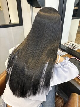 シアン 京都 烏丸店(CYAN) 髪質改善カラーブルーブラック