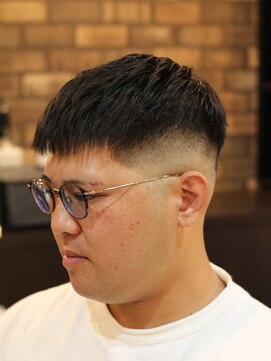 バーバーショップ ネオ セカンド(BARBERSHOP NEO2nd) クロップスタイル[メンズ/フェード］