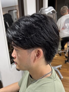 ザデイトウキョウ 表参道 青山(THE DAY TOKYO) MEN’S/サーフカール/刈り上げセンターパート/表参道駅/青山