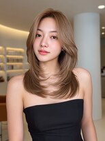 クレビアテン(CreBiA ten_)&nbsp;艶髪/透明感/レイヤーカット/顔まわりカット/ライトベージュ