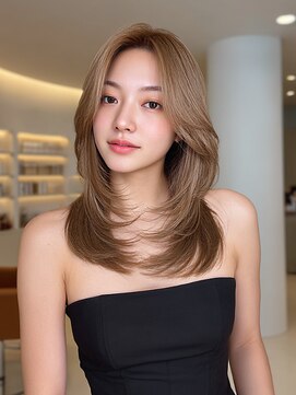 クレビアテン(CreBiA ten_) 艶髪/透明感/レイヤーカット/顔まわりカット/ライトベージュ