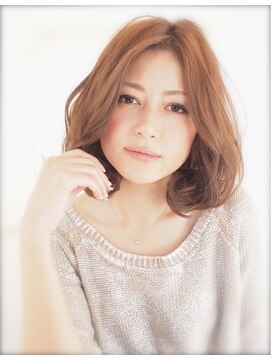 アフロート ギンザ(AFLOAT GINZA) 「40代のヘアカタログ」大人フェミニン