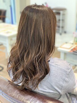 ミリア 茅ヶ崎店(Mirea) 【育てる】大人ハイライト