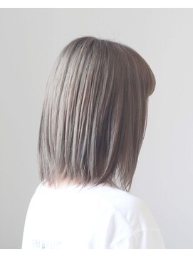 リリー ヘアー デザイン(LILY HAIR DESIGN) Wカラー　ベージュグレージュ