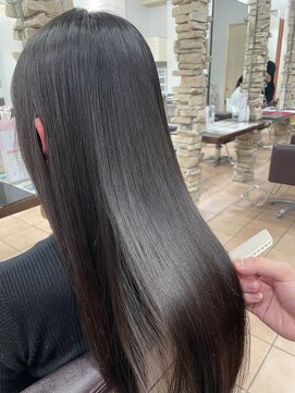 リー 甲子園(Lee) サイエンスアクアでのサラ艶髪