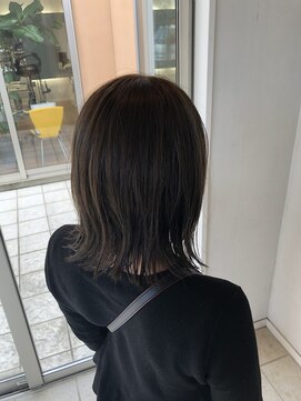 クロエ バイ ラヴィズム 小針店(CLOE by LUVISM) 簡単外ハネ