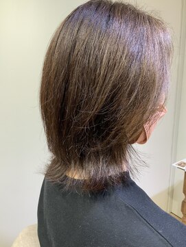 ユーネリー(U-NERY) ミディアムスタイル