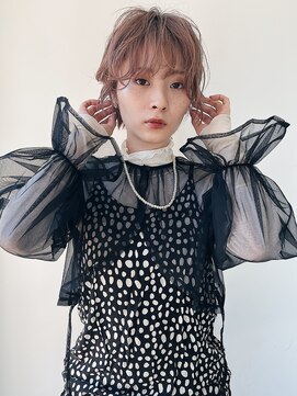 シスタ(SISTA) ハイトーンピンクベージュマッシュ簡単スタイリング