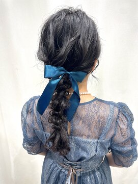 サクララ(Sakura la) 編み下ろし×リボン/結婚式お呼ばれヘア/参列ヘア/二次会ヘア