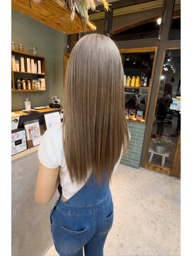 ヘアサロン カンパニュール(hair salon Campanule) ホワイトミルクティーベージュ