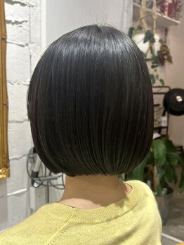 リビュー(re view)の写真/大人気[髪質改善トリートメント]有◎こだわりのトリートメント取り揃えで、あなたに必要なヘアケアをご提案