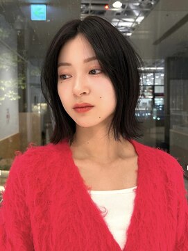 ピークアブー 銀座並木通り(PEEK-A-BOO) ★大人外ハネボブレイヤー前髪なし暗髪ブルーブラック銀座