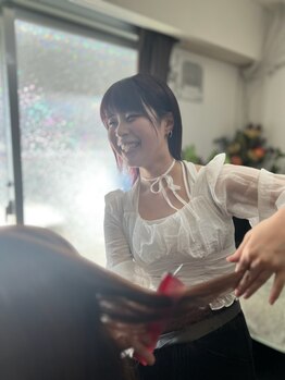 スリレゾン(ceriraison)の写真/カウンセリングからお仕上げまで一人のスタイリストがしっかりと向き合います。１席のみのリラックス空間♪