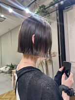 ヤテ(yate')&nbsp;切りっぱなしボブ