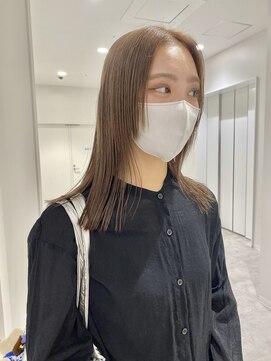 ケンジ 横浜(KENJE) ミルクティーベージュ