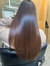  心斎橋の人気サロンがこだわる技術・薬剤・カウンセリングを、江坂でも再現。