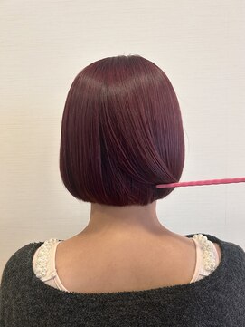 bob × wine red