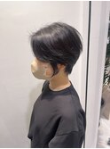 大人可愛いくびれ耳掛けショートボブ