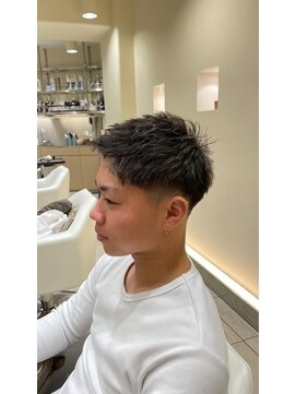 ミステローマ(MISTEROMA) スッキリフェードヘアで爽やかにカッコよく☆