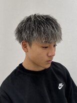 ルーストデラックス 京都河原町三条(ROOST dx)&nbsp;MEN’S HAIR/波巻ツイストスパイラル/フェザーパーマ/京都河原町