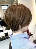 40代50代白髪ぼかし銀座ショートボブ大人かわいい前髪ありE