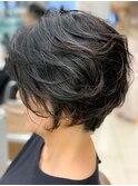 無造作 小顔 ショート