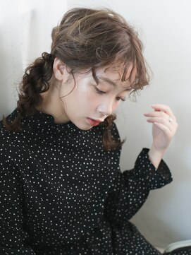 シュシュ(chouchou) 【chou chou_心斎橋】アンニュイさにこだわるヘアアレンジ
