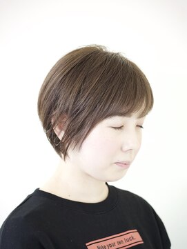 アーシュナチュラリー(h naturally.) ピクシーショート＊ミルクティーカラー