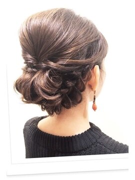 クラリス バイネオ 武蔵小杉(Claris by neo) ラフな大人可愛いアップスタイル