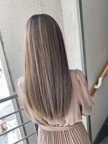 ブロッサム 北浦和店&nbsp;ブリーチハイライトミルクティーベージュカラー髪質改善北浦和