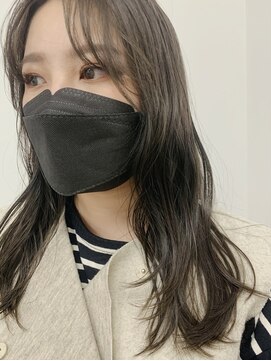 キー(kii) グレージュカラー ロングヘア 福岡 天神 薬院 20代