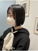 ダークアッシュ/ミディアムレイヤーカット［髪質改善/縮毛矯正］