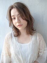 ヘアーアンドネイル キュービック(Hair&Nail CUBIC) 透明感たっぷりフォギーベージュ