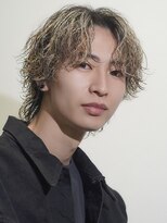 オーシャントーキョー(OCEAN TOKYO)&nbsp;"スーツ短髪ツーブロック束感モテる黒髪シークレットパーマ流行"